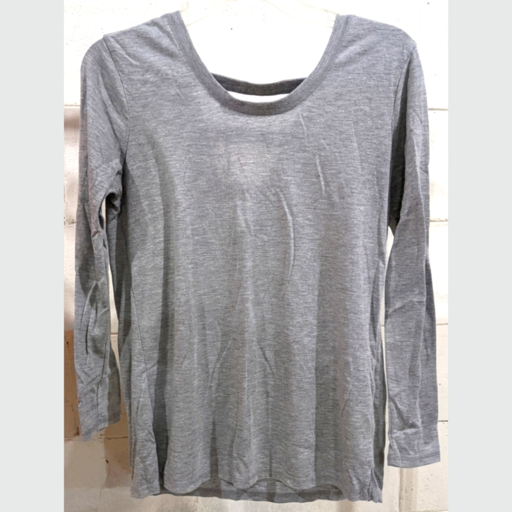 Athleta long sleeve T